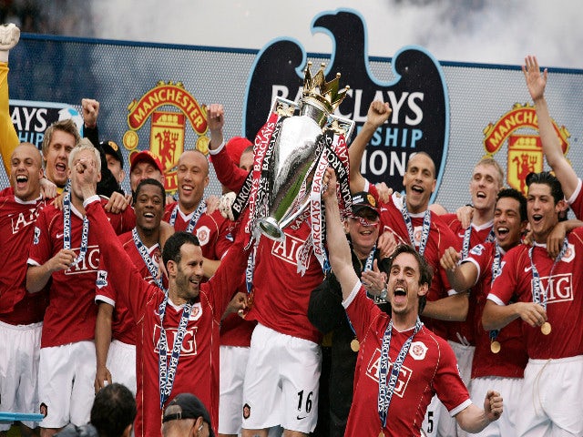 Manchester United lift the 2006-07 Premier League title on May 13, 2007