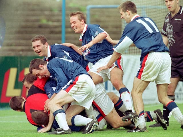 On this day: Jimmy Glass scores one of the most dramatic goals in history