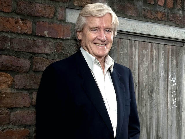 Bill Roache expecting to be back on Corrie 