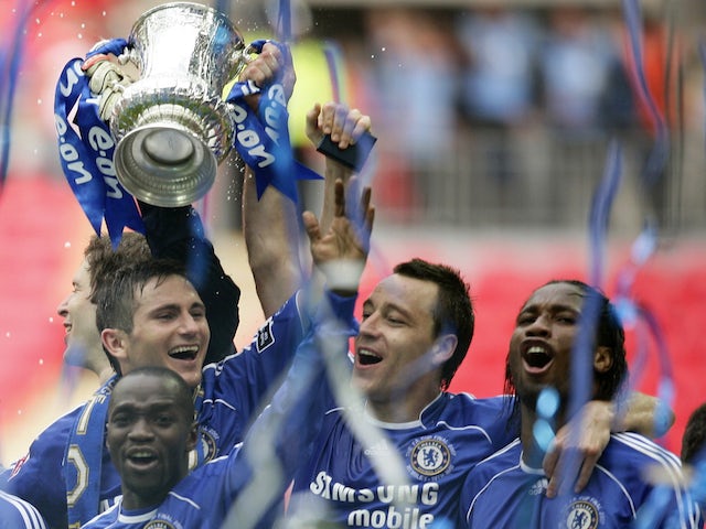 Chelsea players celebrate winning the 2007 FA Cup