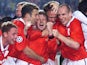 Man Utd players celebrate winning the 1999 Champions League