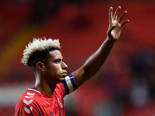 Lyle Taylor refusing to play for Charlton when season resumes