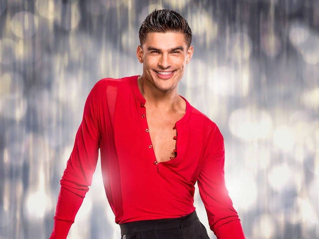 Strictly dancers and crew 'to isolate for six weeks'