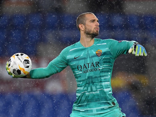 Roma goalkeeper Pau Lopez pictured in October 2019