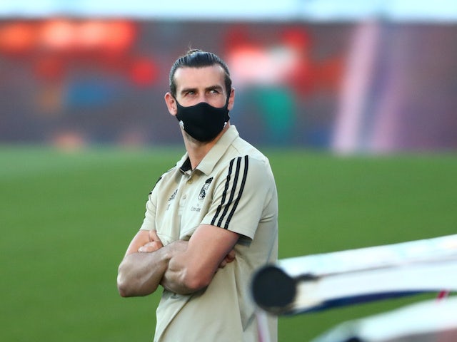 Gareth Bale arrives at Tottenham Hotspur's training ground ahead of move