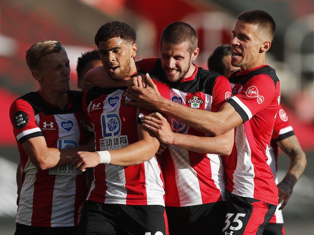 Southampton players celebrate Che Adams's goal against Manchester City on July 5, 2020
