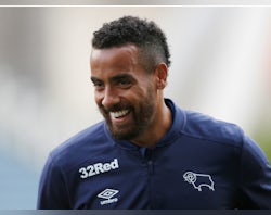 Man United confirm player-coach role for Tom Huddlestone