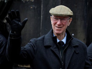 Supporters leave tributes to Jack Charlton at Elland Road