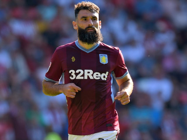 Mile Jedinak announces retirement from football aged 35