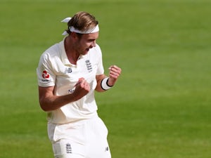 Stuart Broad stars as England take control of third Test