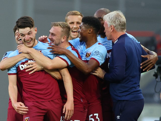 West Ham United players celebrate Declan Rice's goal against Watford in the Premier League on July 17, 2020