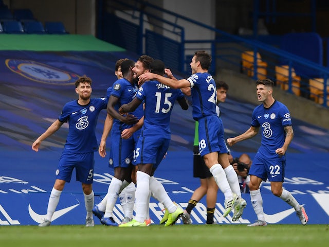 Chelsea striker Olivier Giroud celebrates scoring against Wolverhampton Wanderers in the Premier League on July 26, 2020
