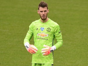 De Gea 'two mistakes from being dropped by Man United'