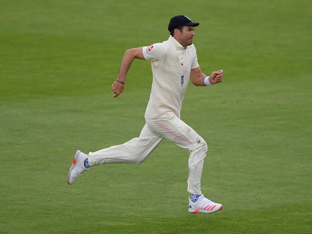 Bad light frustrates England as James Anderson marches towards 600