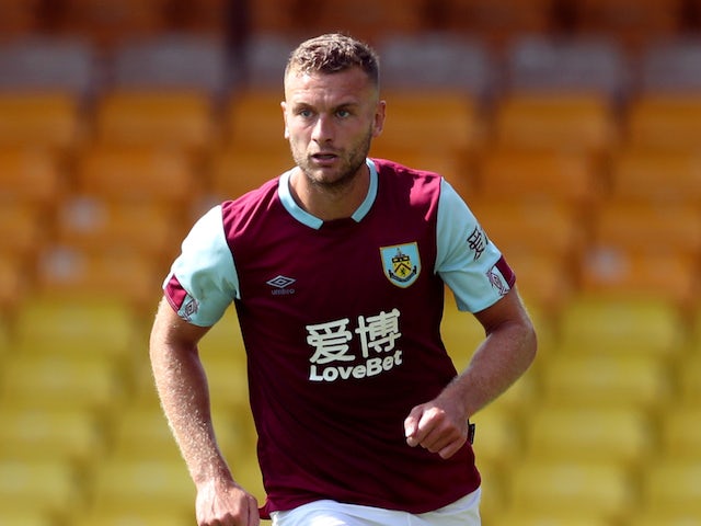 Norwich City sign Ben Gibson on loan from Burnley