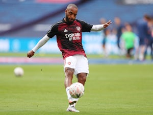 Alexandre Lacazette "determined to stay" at Arsenal