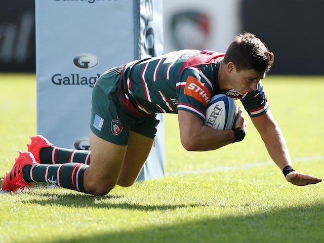 Leicester Tigers' Ben Youngs scores against Northampton on September 13, 2020