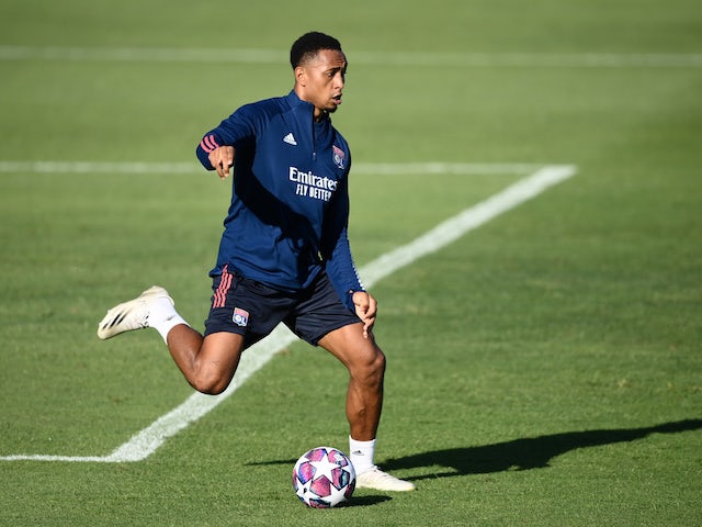 Kenny Tete joins Fulham on a four-year contract