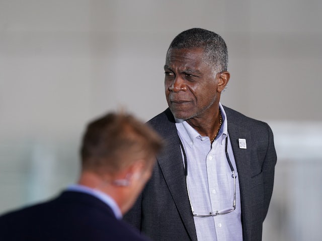 Michael Holding expresses views on kneeling
