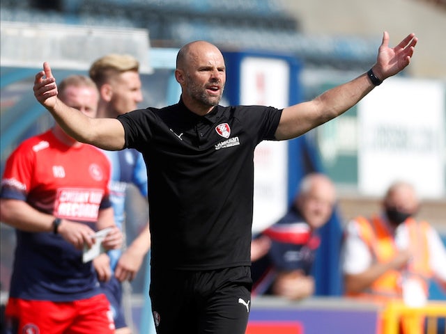 Rotherham boss Paul Warne to self-isolate for two weeks