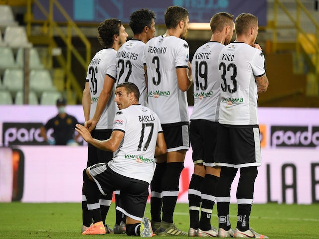 Parma players, including Antonino Barilla, in action against Atalanta BC in Serie A on July 28, 2020