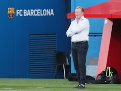Ronald Koeman pictured in charge of Barcelona during a pre-season friendly on September 16, 2020