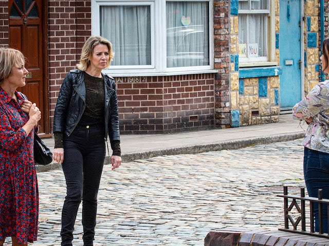 Sally, Abi and Faye on Coronation Street's second episode on October 5, 2020