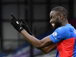 Cheikhou Kouyate talks up teammates' help to adjust to new role