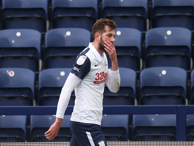 Tom Barkhuizen reacts after being sent off for Preston North End against Stoke City on September 26, 2020