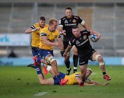 Exeter Chiefs thrash Bath to secure spot in Premiership final against Wasps
