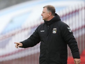 Coventry manager Mark Robins hails "brilliant endeavour" against Reading