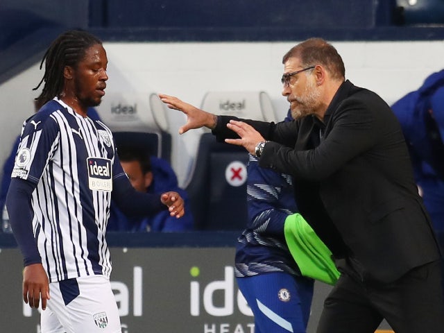 West Brom manager Slaven Bilic pictured with Romaine Sawyers in September 2020
