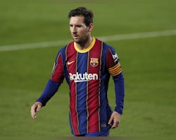 Barcelona players 'feel undervalued by Messi'