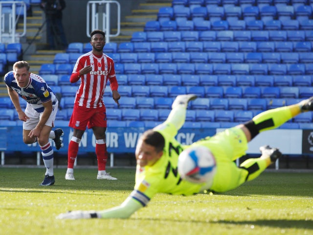 Tyrese Campbell shoots for Stoke City against Reading in the Championship on November 7, 2020