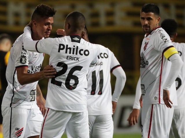 Athletico Paranaense players celebrate Richard's goal in October 2020