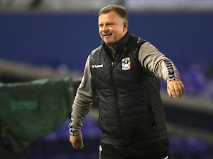 Mark Robins admits Wycombe win is "bittersweet" after Liam Kelly injury