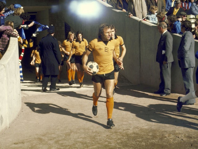 Former Wolverhampton Wanderers captain Mike Bailey diagnosed with dementia