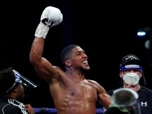 Trainer: 'Anthony Joshua is getting better all the time'