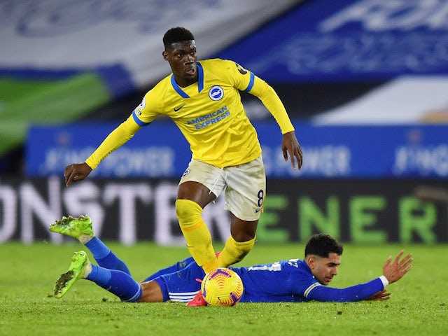 Brighton & Hove Albion's Yves Bissouma in action with Leicester City's Ayoze Perez in the Premier League on December 13, 2020