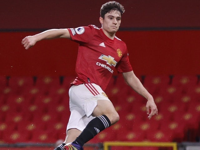 West Brom 'join race for Man United's Daniel James'