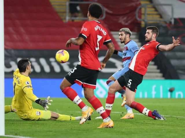 David Moyes frustrated with late Said Benrahma miss in Southampton draw