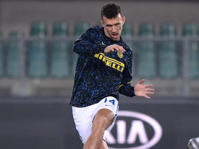 Ivan Perisic warms up for Inter on December 23, 2020