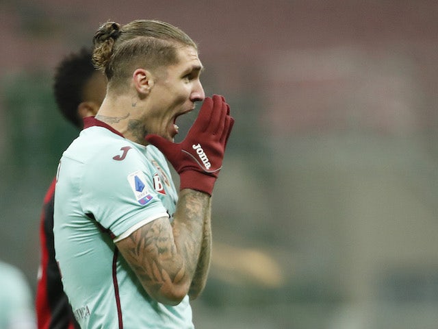 Southampton complete signing of Torino defender Lyanco