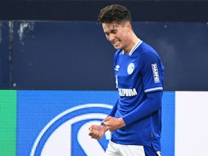 Premier League giants 'keeping tabs on Schalke's Hoppe'