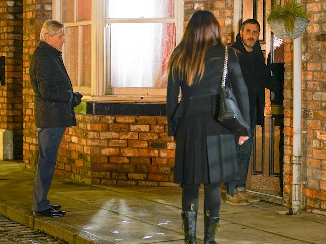 Ken, Peter and Carla on the second episode of Coronation Street on January 27, 2021