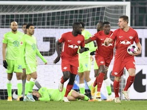 European roundup: Leipzig miss chance to go top, PSG grind out win