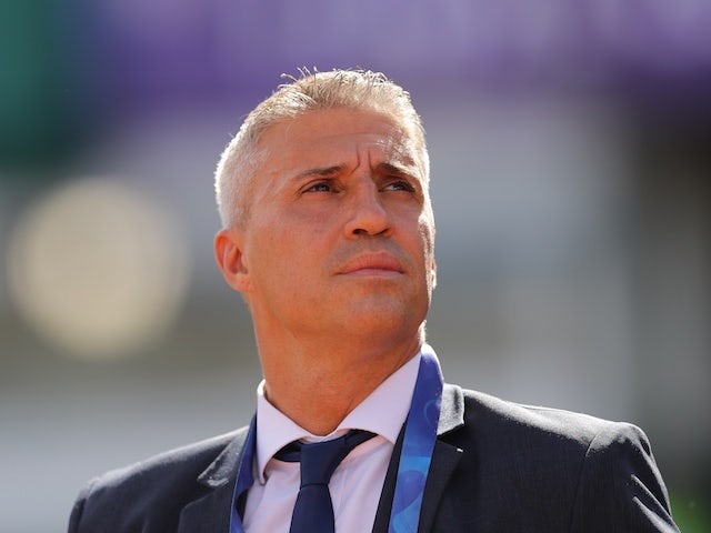 Defensa y Justicia coach Hernan Crespo before the match on January 23, 2021