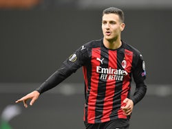AC Milan 'make opening £12m Diogo Dalot bid'