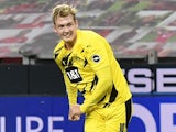 Julian Brandt in action for Borussia Dortmund on January 19, 2021