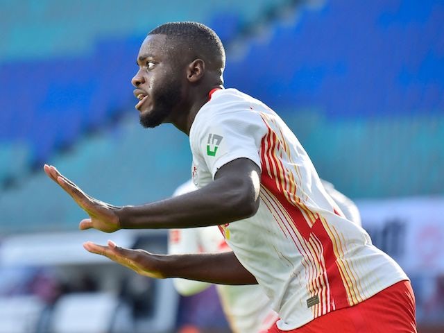 Man United 'unlikely to sign Upamecano this summer'